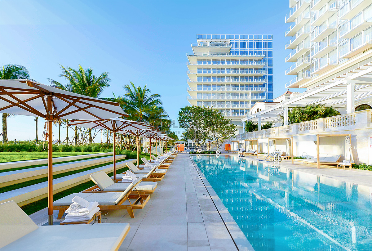 FourSeasons_3.jpg                                                                                   